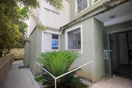 Casa para alugar com 51m², 4 quartos e 1 vaga Casa para alugar com 51m², 4 quartos e 1 vagaFachada