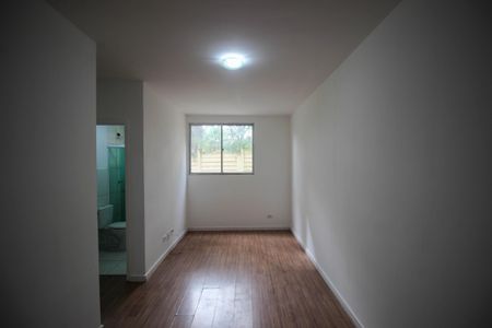 Casa para alugar com 51m², 4 quartos e 1 vaga Casa para alugar com 51m², 4 quartos e 1 vagaSala