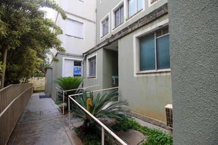 Casa para alugar com 51m², 4 quartos e 1 vaga Casa para alugar com 51m², 4 quartos e 1 vagaFachada