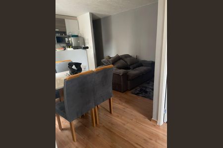 Sala de apartamento à venda com 2 quartos, 45m² em Chácara Contagem, Contagem