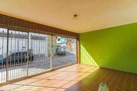 Casa à venda com 200m², 4 quartos e 2 vagasGaragem