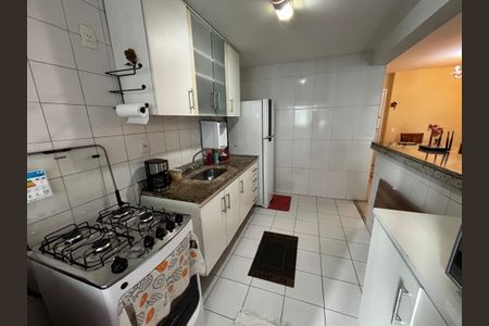 Apartamento para alugar com 70m², 2 quartos e 1 vagaCozinha