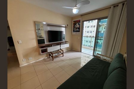 Sala de apartamento para alugar com 2 quartos, 70m² em Recreio dos Bandeirantes, Rio de Janeiro