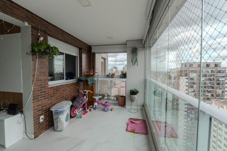 Sacada da Sala de apartamento à venda com 2 quartos, 64m² em Bela Vista, São Paulo