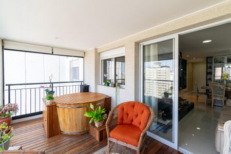Varanda de apartamento à venda com 2 quartos, 74m² em Jardim Prudência, São Paulo