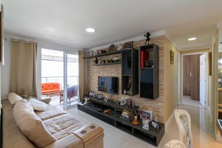 Apartamento à venda com 74m², 2 quartos e 1 vaga Apartamento à venda com 74m², 2 quartos e 1 vagaSala