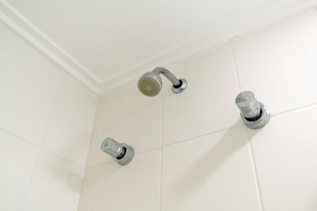 Apartamento à venda com 74m², 2 quartos e 1 vaga Apartamento à venda com 74m², 2 quartos e 1 vagaBanheiro Social