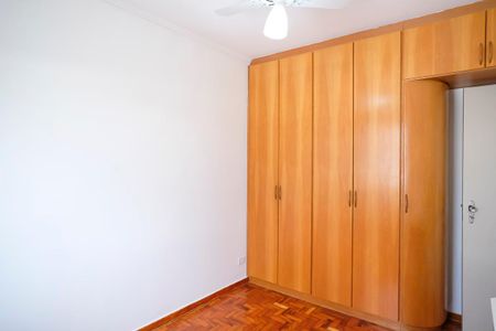 Apartamento para alugar com 69m², 2 quartos e 1 vagaQuarto 2