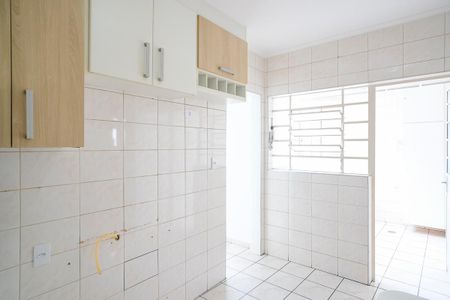 Apartamento para alugar com 69m², 2 quartos e 1 vagaCozinha