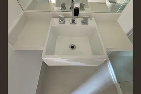 Studio à venda com 27m², 1 quarto e sem vagaBanheiro