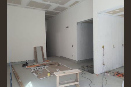 Casa à venda com 3 quartos, 280m² em Swiss Park, Campinas