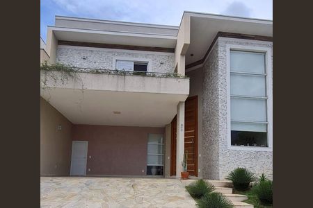 Casa à venda com 278m², 3 quartos e 2 vagas