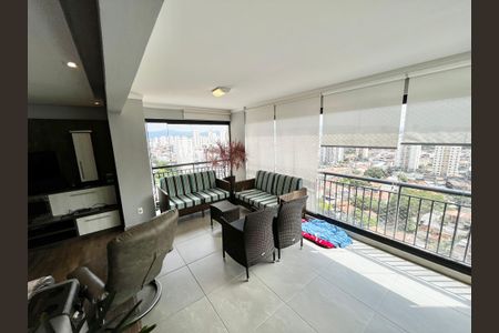 Apartamento à venda com 140m², 3 quartos e 2 vagas Apartamento à venda com 140m², 3 quartos e 2 vagasVaranda da Sala