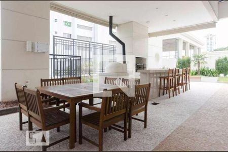 Apartamento à venda com 140m², 3 quartos e 2 vagas Apartamento à venda com 140m², 3 quartos e 2 vagasÁrea comum