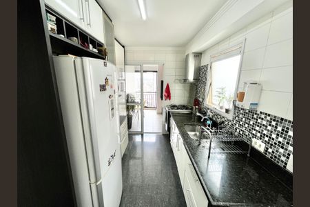 Apartamento à venda com 140m², 3 quartos e 2 vagas Apartamento à venda com 140m², 3 quartos e 2 vagasCozinha