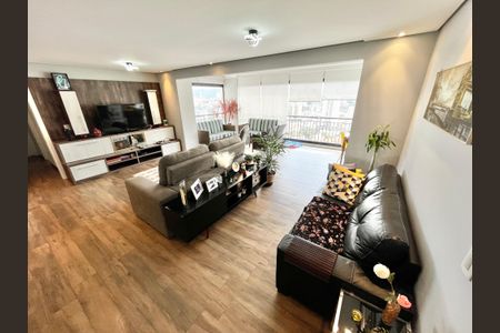 Apartamento à venda com 140m², 3 quartos e 2 vagas Apartamento à venda com 140m², 3 quartos e 2 vagasSala