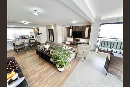 Sala de apartamento à venda com 3 quartos, 140m² em Chora Menino, São Paulo