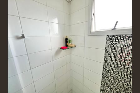 Apartamento à venda com 140m², 3 quartos e 2 vagas Apartamento à venda com 140m², 3 quartos e 2 vagasBanheiro da Suíte 1