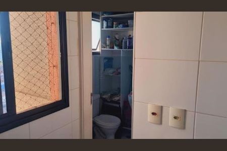Apartamento à venda com 77m², 3 quartos e sem vaga