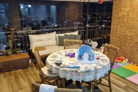 Apartamento à venda com 141m², 3 quartos e 2 vagas