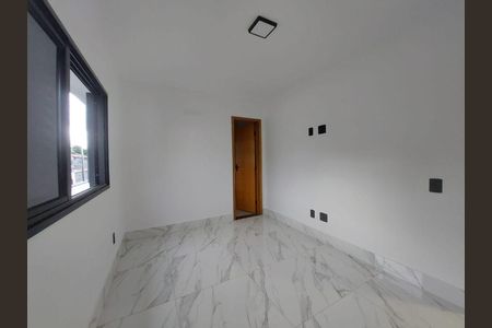 Casa à venda com 2 quartos, 67m² em Artur Alvim, São Paulo