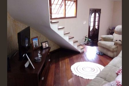 Casa à venda com 3 quartos, 150m² em Chácara Cruzeiro do Sul, São Paulo