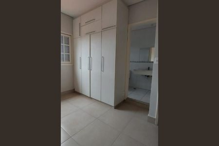 Casa à venda com 3 quartos, 272m² em Jardim Penha, São Paulo