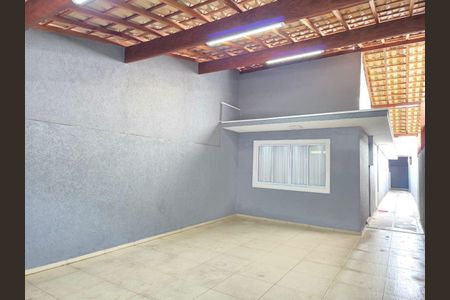 Casa à venda com 2 quartos, 150m² em Jardim Cocaia, Guarulhos