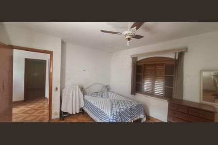 Casa à venda com 4 quartos, 240m² em Vila Ivone, São Paulo