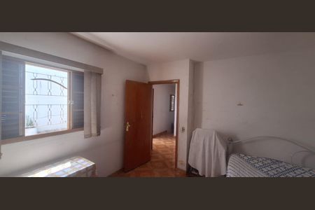 Casa à venda com 4 quartos, 240m² em Vila Ivone, São Paulo