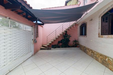Casa à venda com 110m², 2 quartos e 2 vagas Casa à venda com 110m², 2 quartos e 2 vagasGaragem