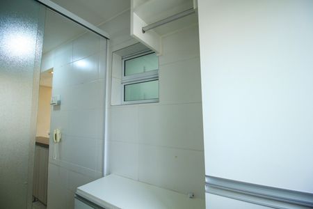 Apartamento para alugar com 60m², 2 quartos e 1 vagaÁrea de Serviço