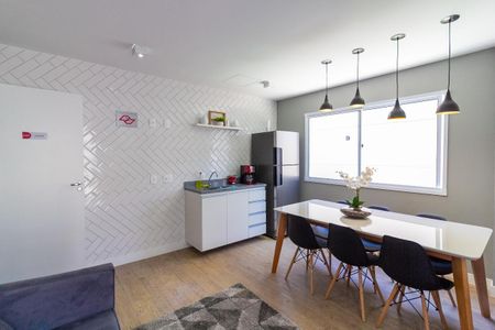 Studio para alugar com 28m², 1 quarto e sem vagaÁrea comum - Salão de festas