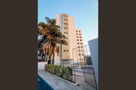 Apartamento à venda com 56m², 2 quartos e 1 vagaFachada