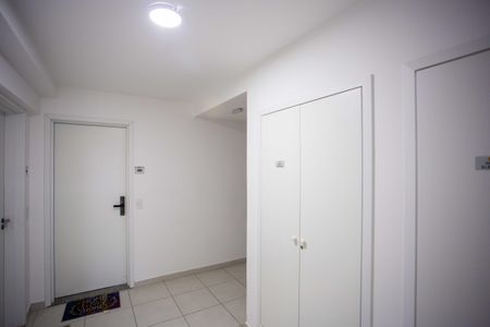 Apartamento à venda com 51m², 2 quartos e 1 vagaHall de entrada