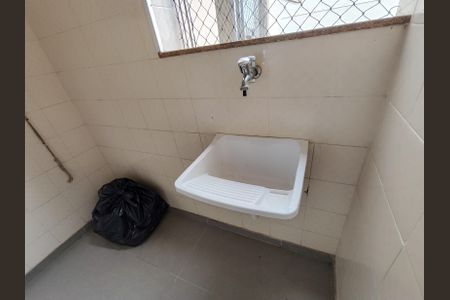 Apartamento à venda com 66m², 2 quartos e sem vaga Apartamento à venda com 66m², 2 quartos e sem vagaÁrea de Serviço