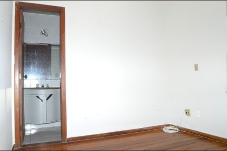 Apartamento à venda com 200m², 3 quartos e 3 vagasQuarto 1