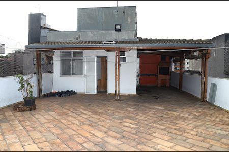 Apartamento à venda com 200m², 3 quartos e 3 vagasCobertura