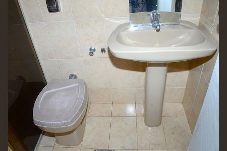 Apartamento à venda com 200m², 3 quartos e 3 vagasBanheiro da Suíte 2