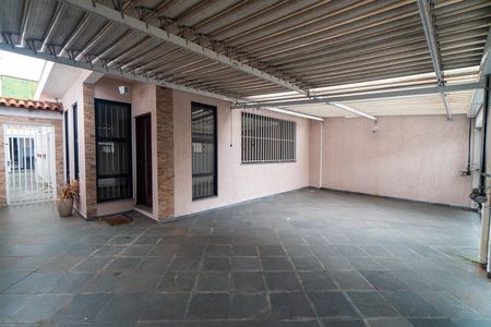 Garagem de casa à venda com 4 quartos, 230m² em Planalto Paulista, São Paulo