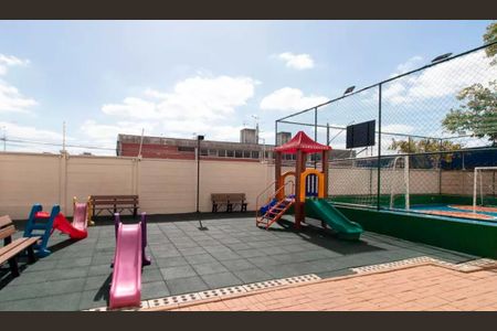 Apartamento para alugar com 41m², 2 quartos e 2 vagas Apartamento para alugar com 41m², 2 quartos e 2 vagasÁrea comum
