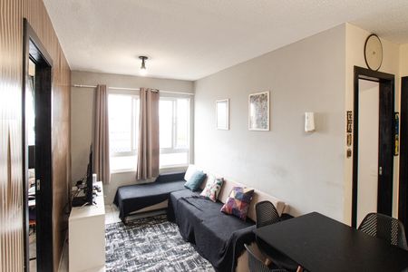 Sala/Cozinha de apartamento para alugar com 2 quartos, 41m² em Vila Sabrina, São Paulo