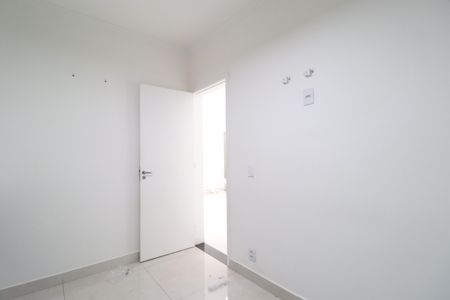 Apartamento para alugar com 45m², 2 quartos e 1 vagaQuarto 2