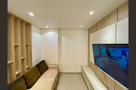 Apartamento para alugar com 95m², 3 quartos e 1 vagaSala