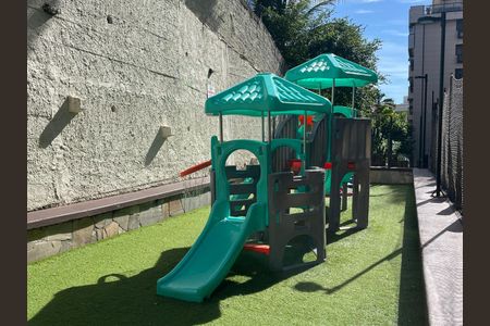 Apartamento à venda com 77m², 3 quartos e 1 vagaÁrea comum - Playground
