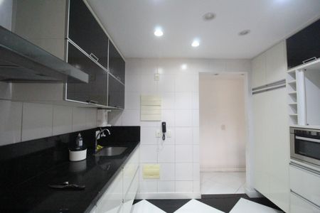 Apartamento à venda com 77m², 3 quartos e 1 vagaCozinha