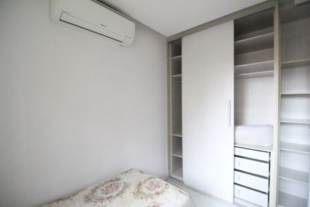 Apartamento à venda com 77m², 3 quartos e 1 vagaQuarto 2