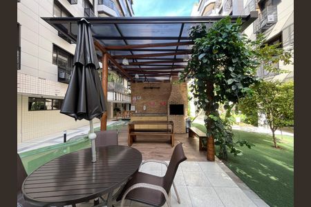 Apartamento à venda com 77m², 3 quartos e 1 vagaÁrea comum - Churrasqueira