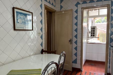 Apartamento para alugar com 90m², 2 quartos e sem vagaCozinha