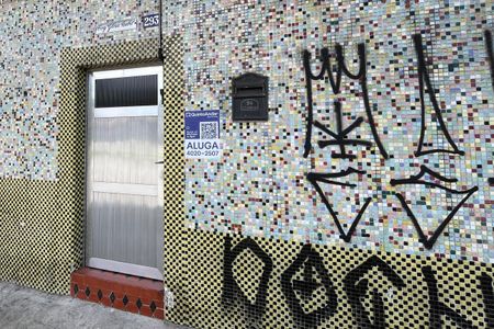 Apartamento para alugar com 90m², 2 quartos e sem vagaFachada